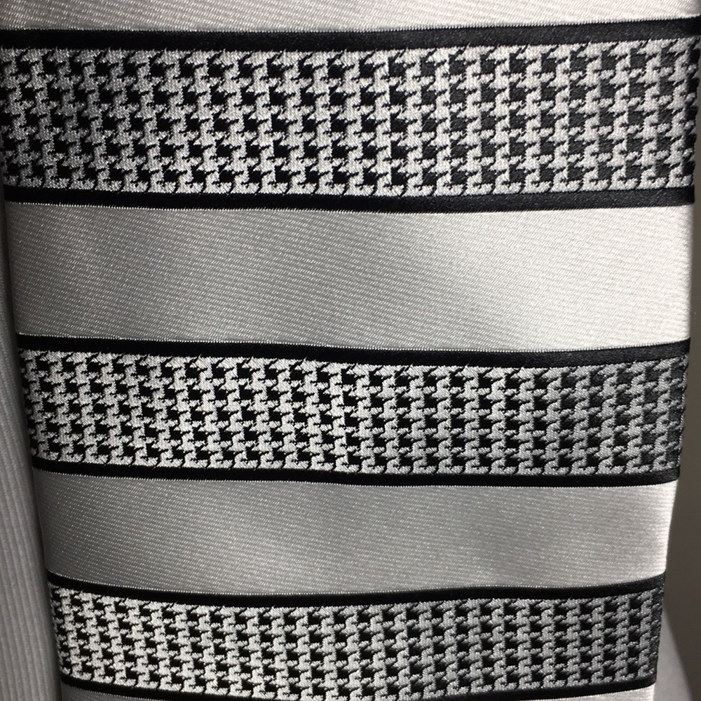 Avanti Uomo Tie - Picture 2 of 4